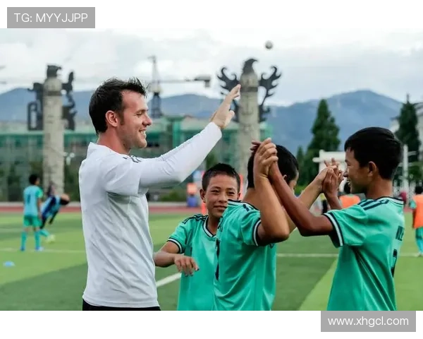 广州足球队耐力问题引发热议球迷与专家各执己见探讨未来发展