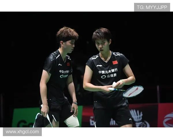 成都羽毛球队的盯防体系与羽毛球战术的深度解析与应用探讨 成都羽毛球队的盯防体系与羽毛球战术的深度解析与应用探讨