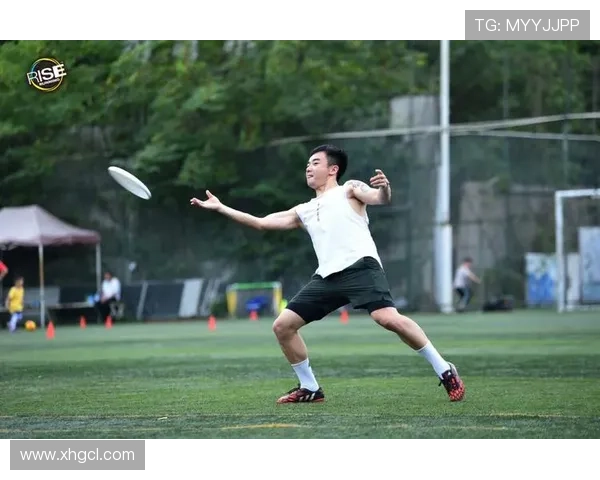 成都飞盘队在比赛中的控球策略与失误分析探讨 成都飞盘队在比赛中的控球策略与失误分析探讨